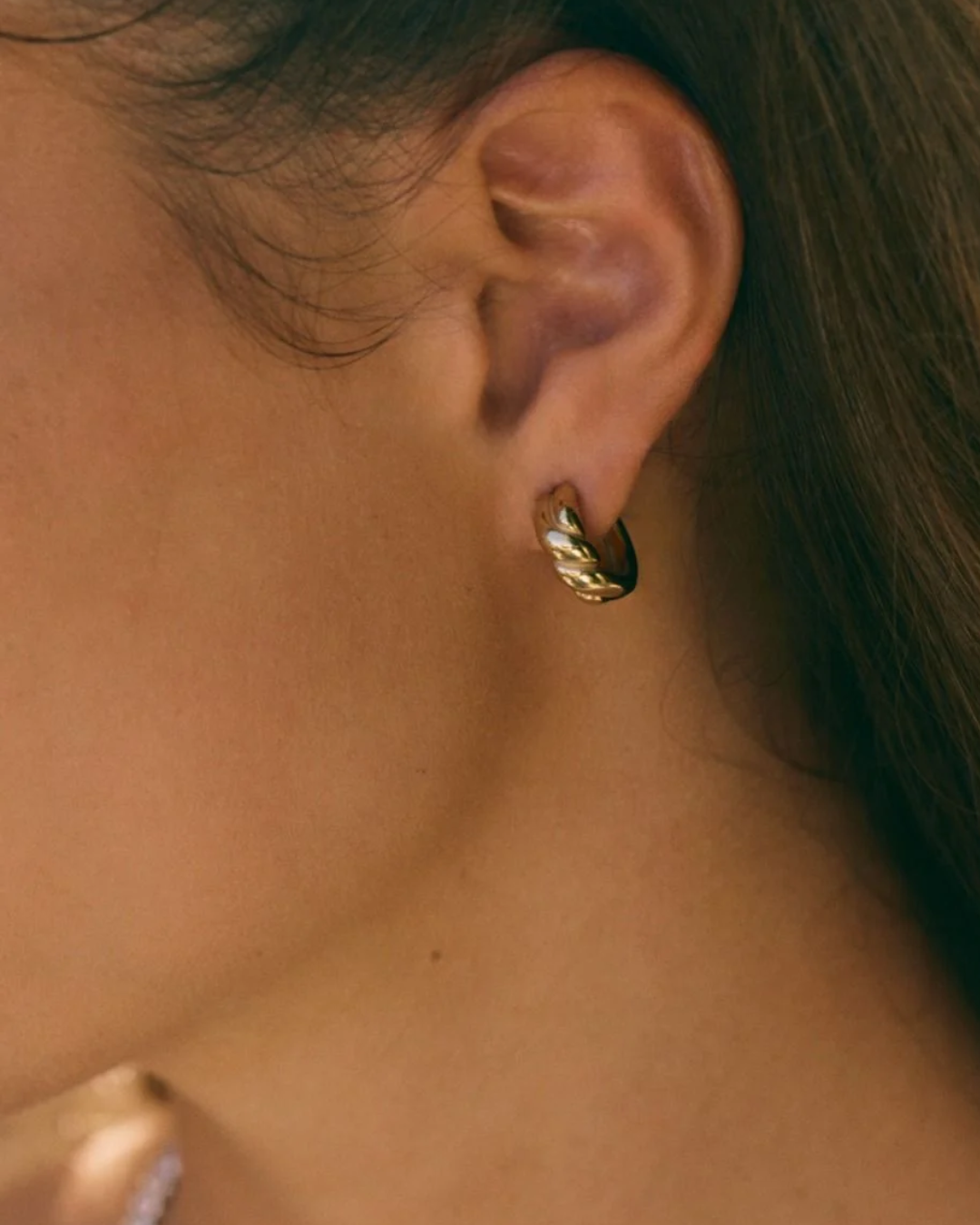 Twist Hoops