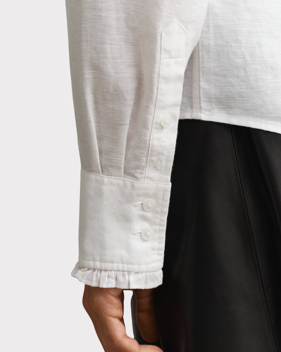 CTN Linen Frill collar blouse-Skjorte-Gant-Aandahls