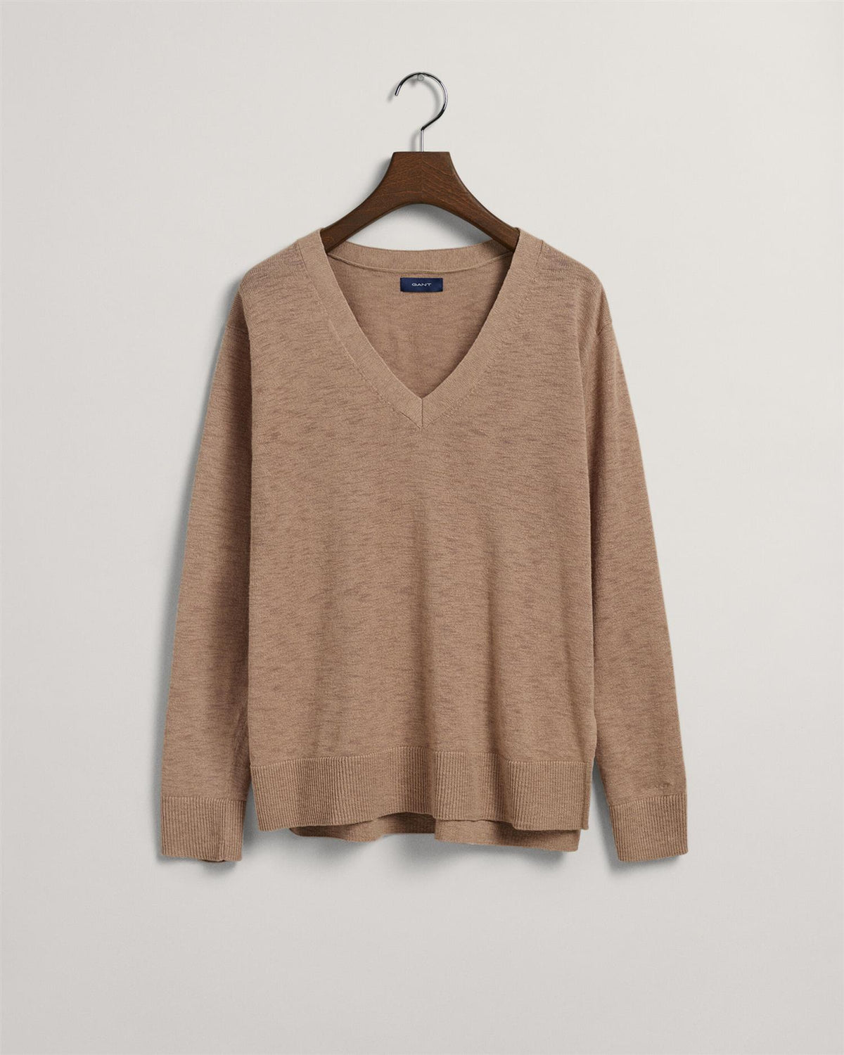 LINEN-BLEND V-NECK-Strikk-Gant-Aandahls