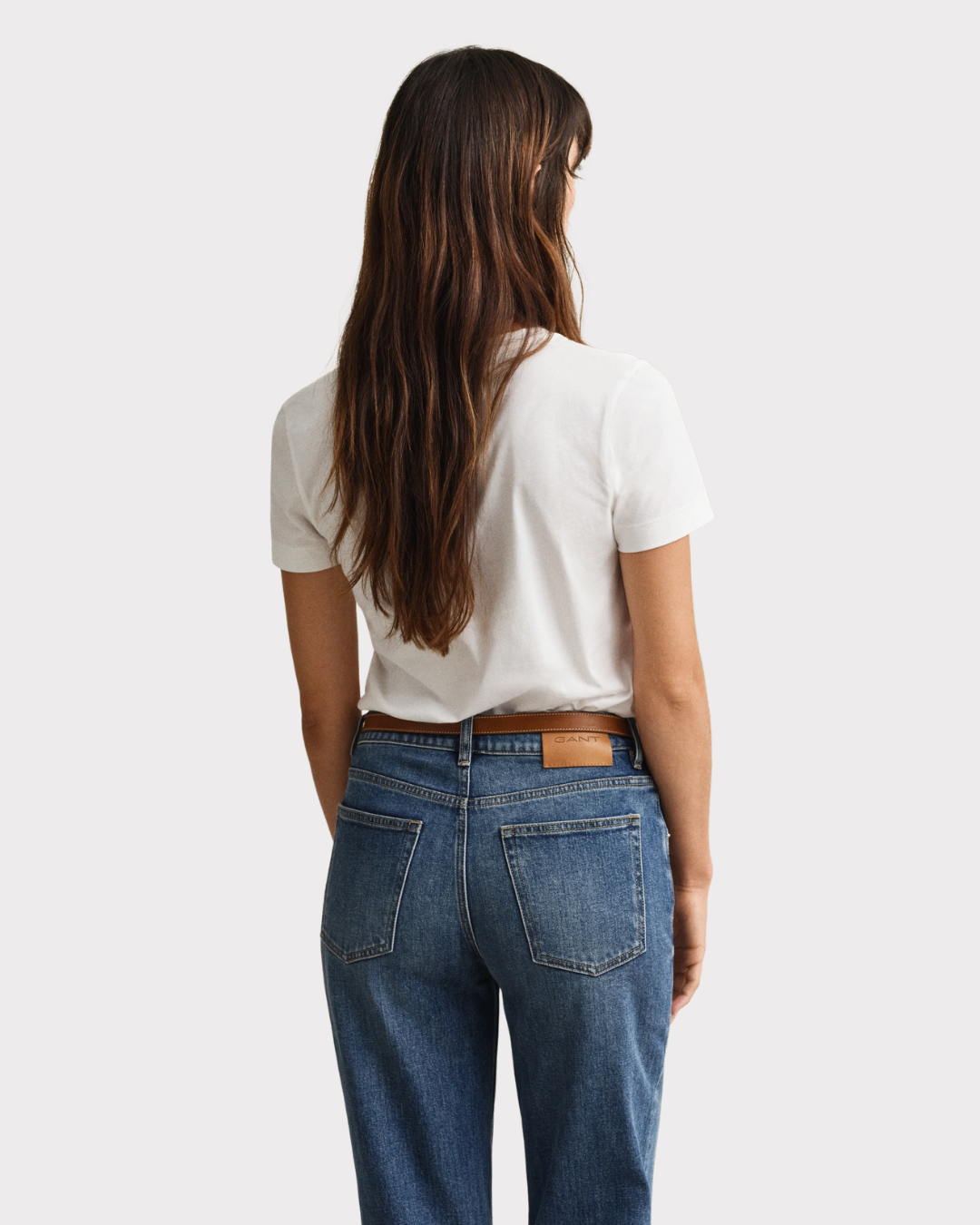 Reg shield ss v-neck