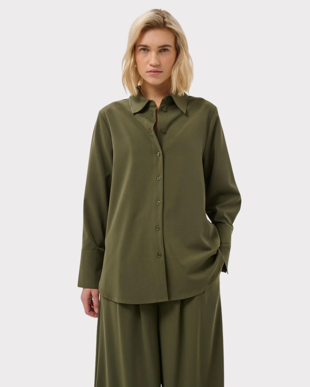 Mwhace Vitta Shirt