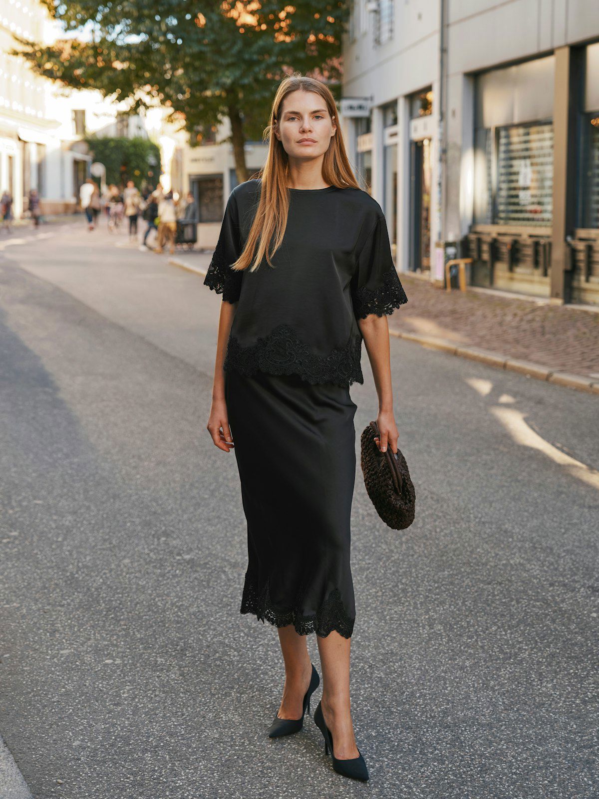 Elle Heavy Sateen Lace Top
