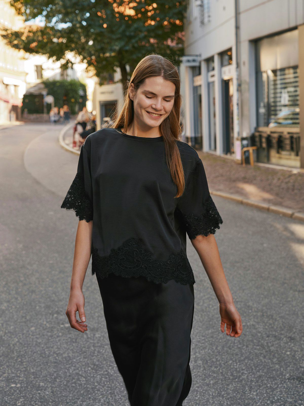 Elle Heavy Sateen Lace Top