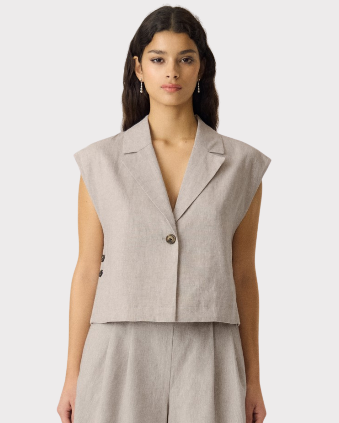 Usuma Short Linen Blend Waistcoat